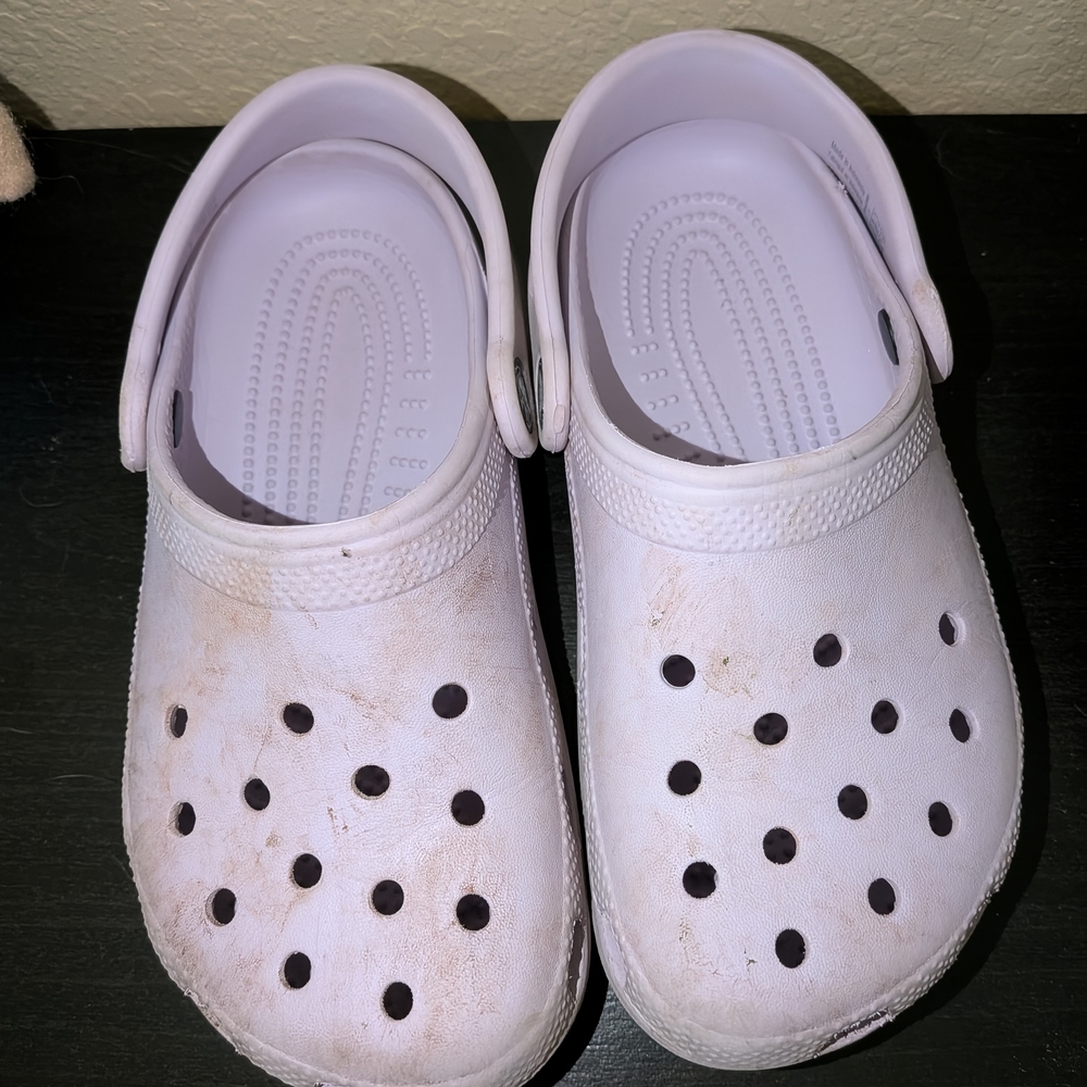 4 Pair Of Girl Shoes